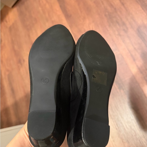 Black Peep Toe Wedge Shoes - Picture 5 of 5